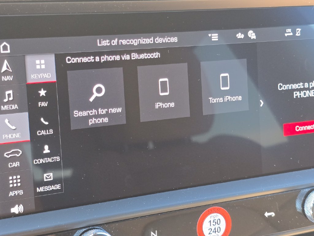 Used 2026 Porsche Macan AWD/4WD image 26