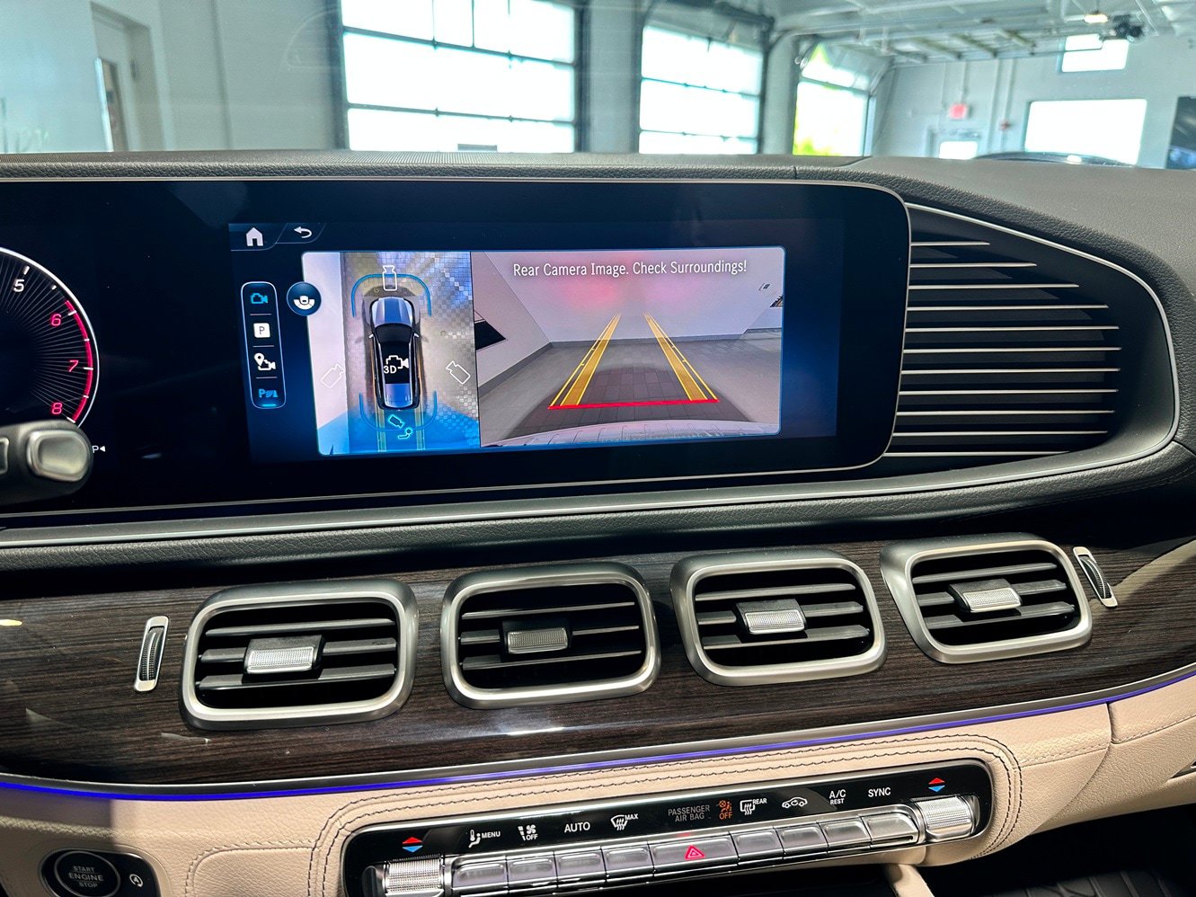 New 2026 Mercedes-Benz GLS 450 4MATIC image 11