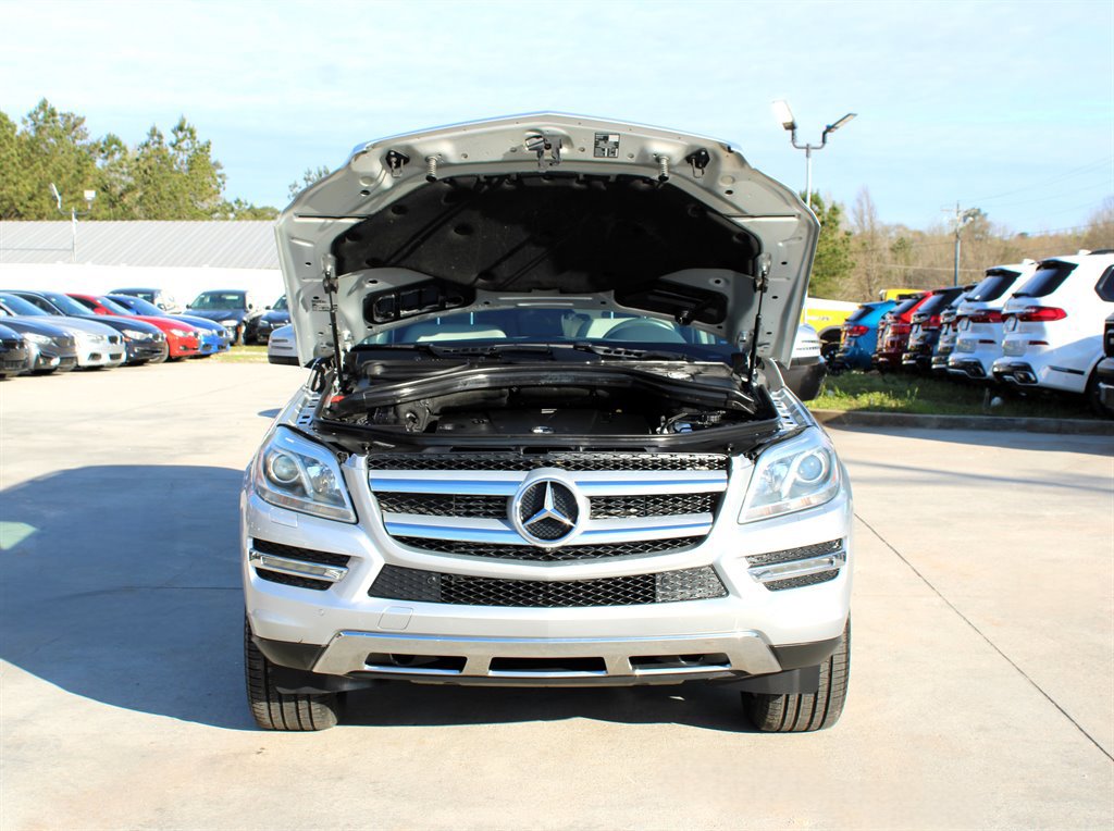 Used 2015 Mercedes-Benz GL 320 BlueTEC 4MATIC image 46