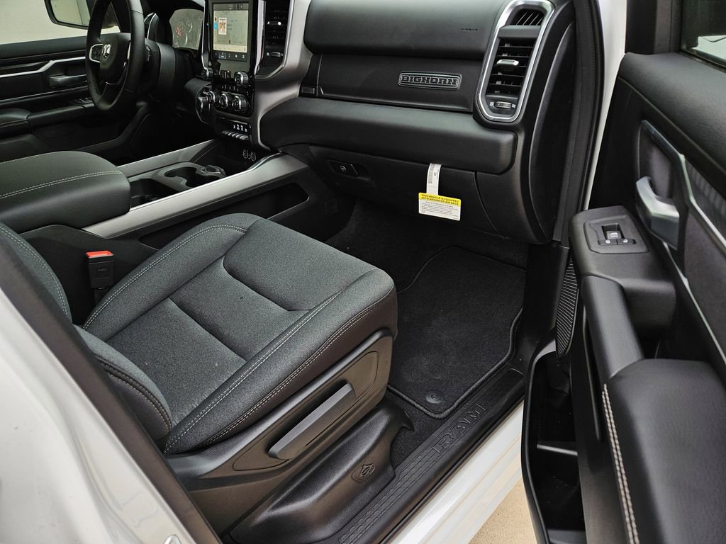 New 2026 RAM 1500 2WD Crew Cab image 8