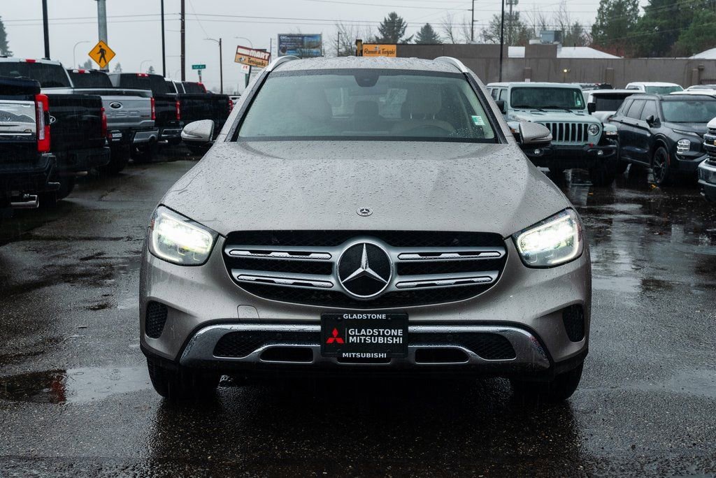 Used 2021 Mercedes-Benz GLC 300 4MATIC image 2
