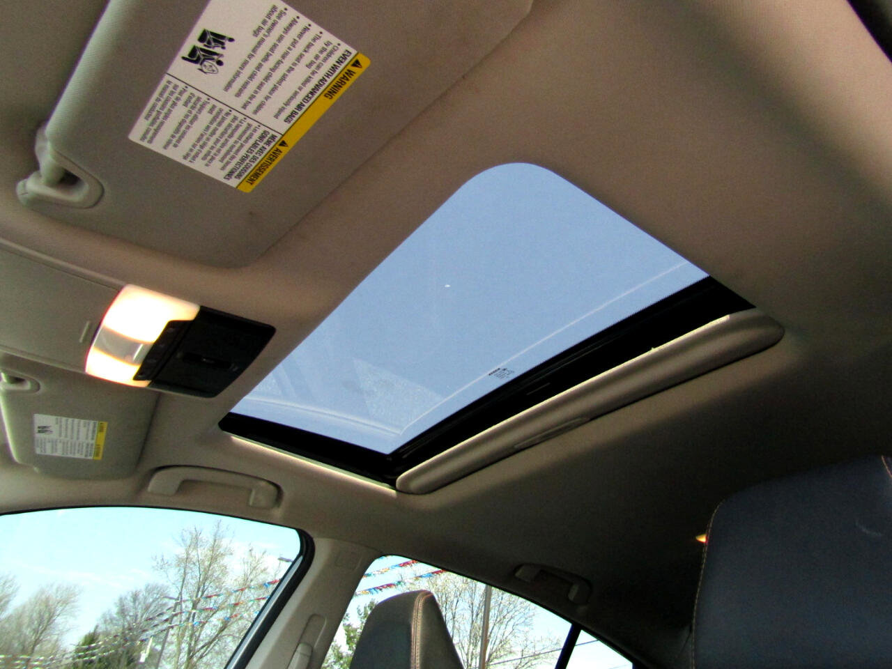 Used 2021 Nissan Altima 2.5 SR w/ SR Premium Package image 13