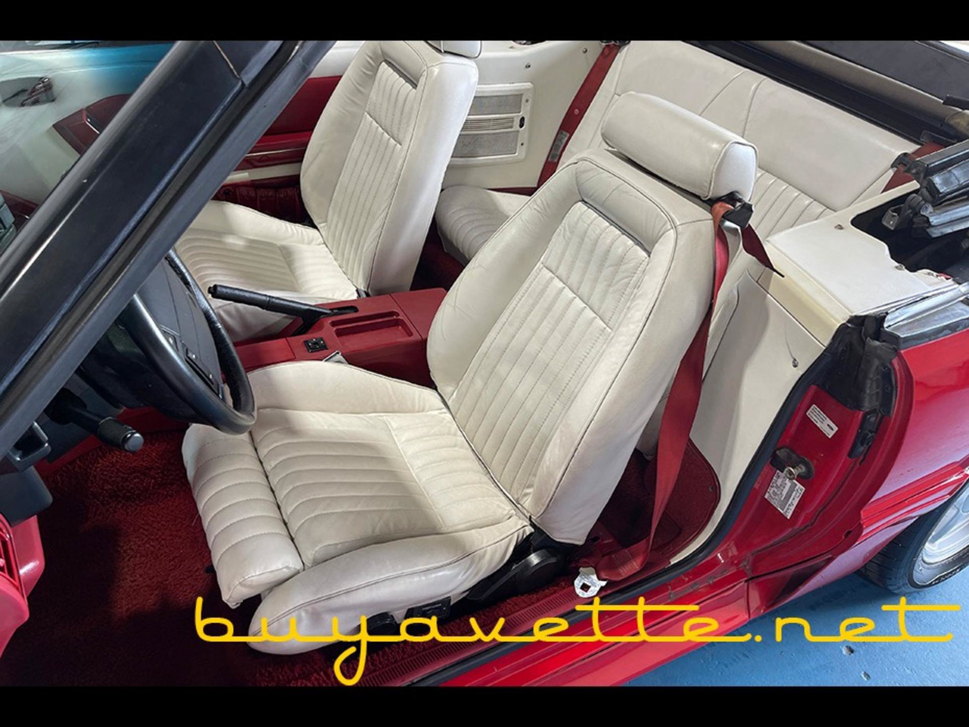 Used 1990 Ford Mustang GT RWD image 23