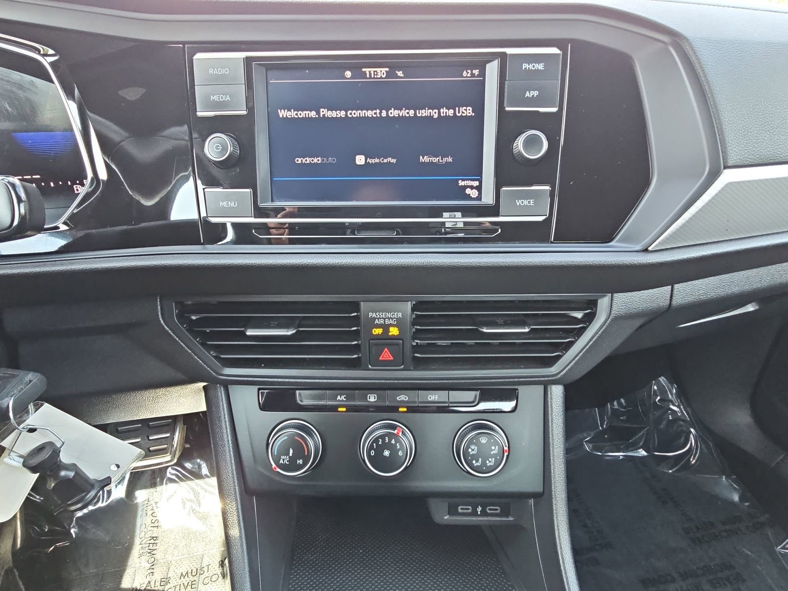 Used 2023 Volkswagen Jetta Sport image 19