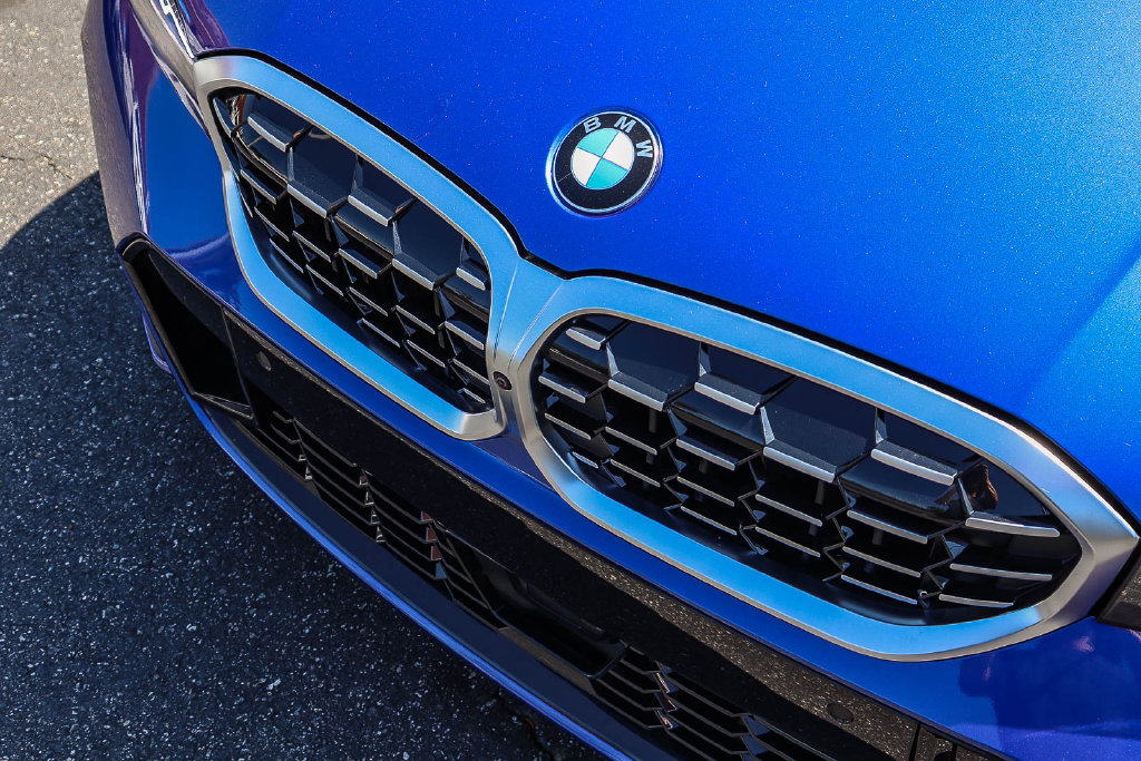 Used 2025 BMW M340i w/ Premium Package RWD image 11
