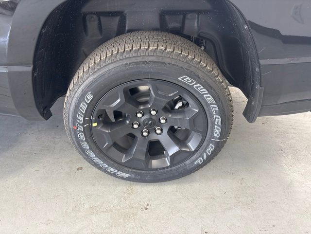 New 2026 RAM 1500 Express AWD/4WD image 5