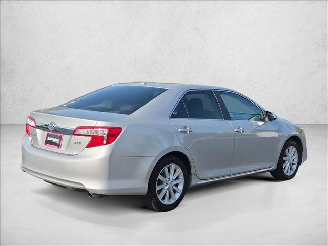 Used 2012 Toyota Camry XLE w/ Convenience Pkg FWD image 5