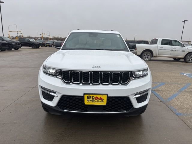 New 2025 Jeep Grand Cherokee Limited w/ Trailer Tow Package image 3