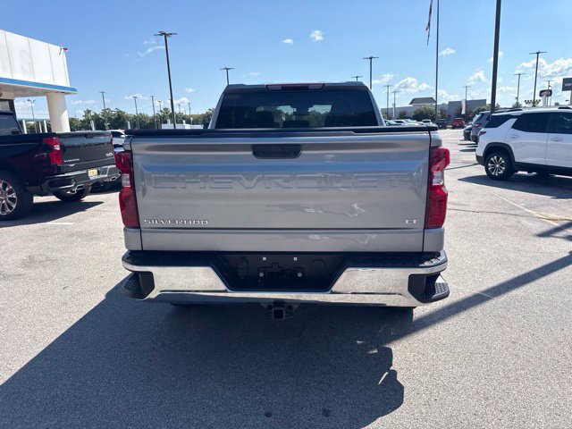 Used 2023 Chevrolet Silverado 1500 LT AWD/4WD image 6