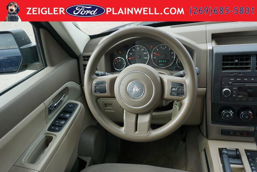 Used 2012 Jeep Liberty Sport AWD/4WD image 13