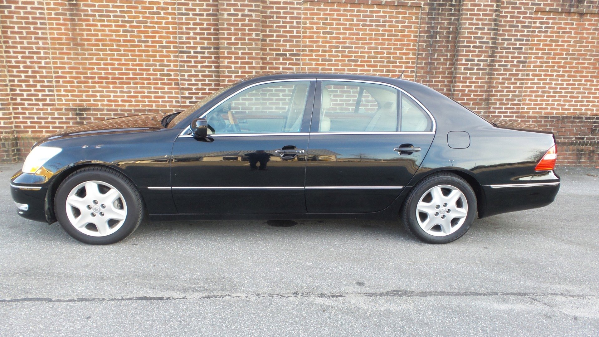 Used 2004 Lexus LS 430