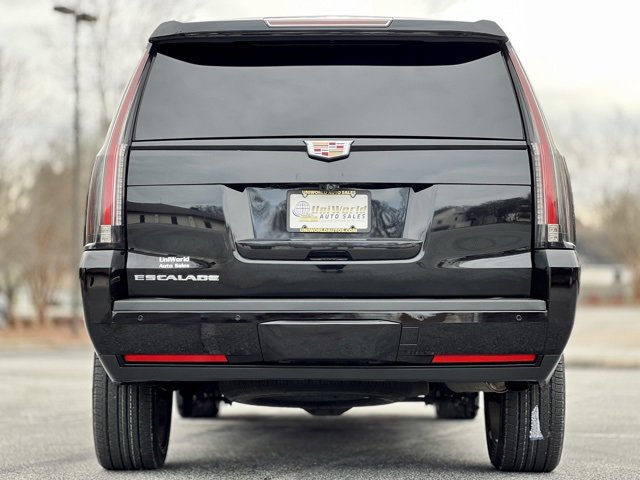 Used 2019 Cadillac Escalade ESV Platinum image 6
