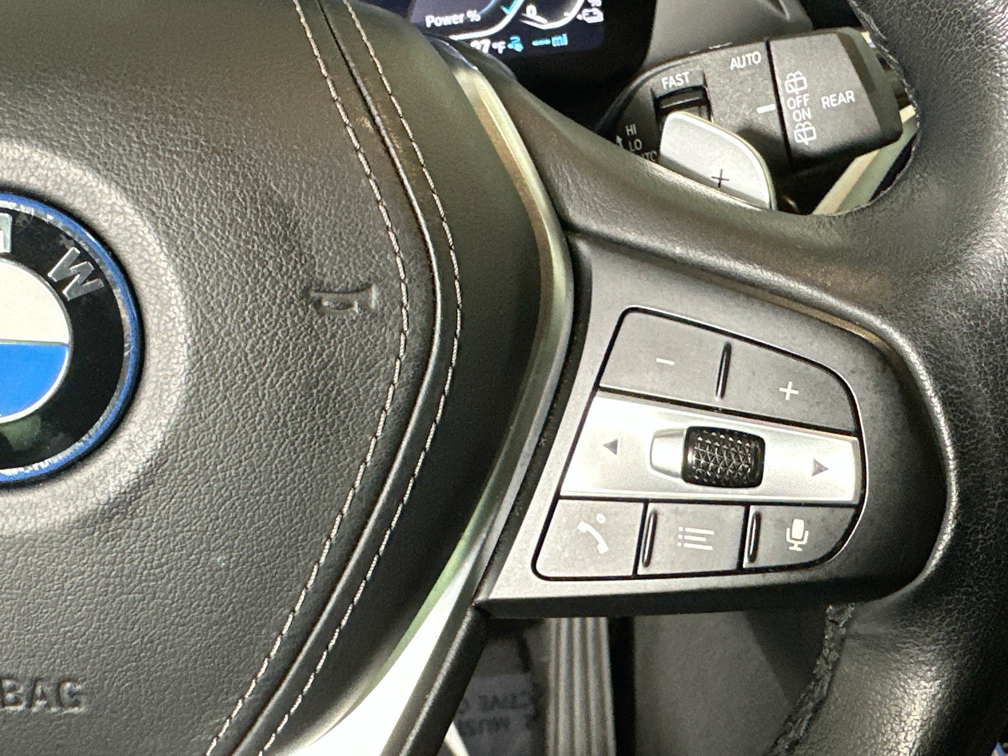 Used 2023 BMW X5 xDrive45e image 17