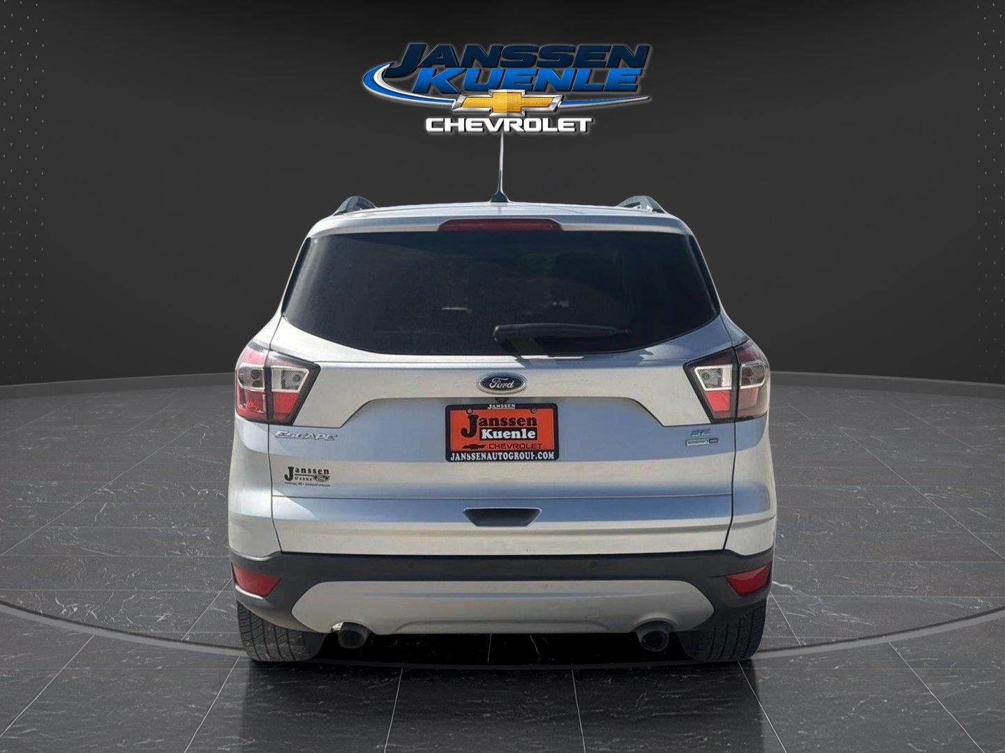 Used 2017 Ford Escape SE w/ SE Leather Comfort Package AWD/4WD image 4
