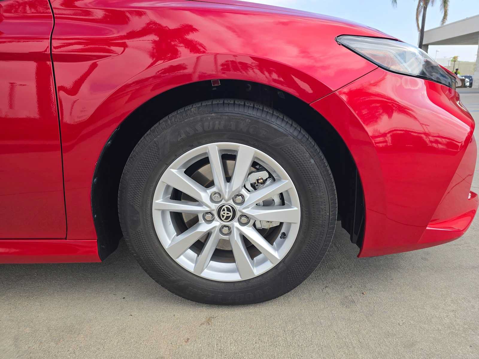 Certified 2025 Toyota Camry LE FWD image 9