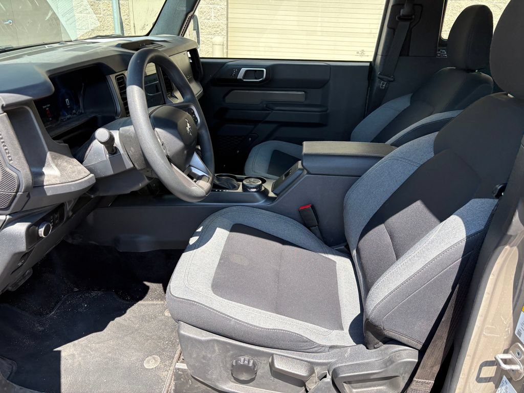 Certified 2025 Ford Bronco 2-Door AWD/4WD image 18