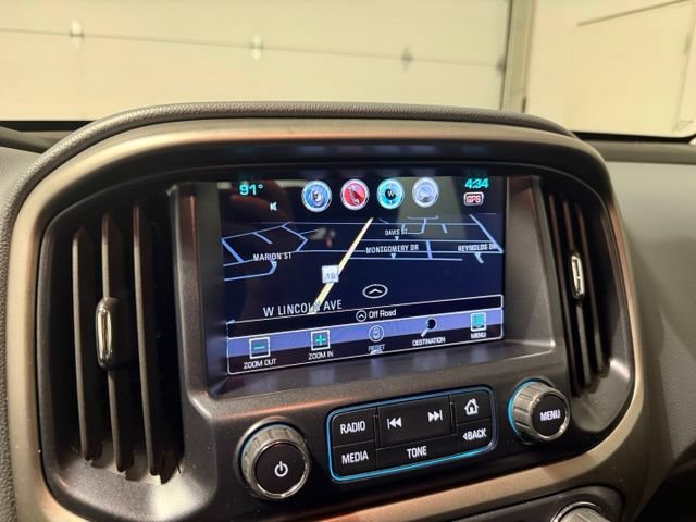 Certified 2017 Chevrolet Colorado Z71 w/ Z71 Midnight Edition AWD/4WD image 17
