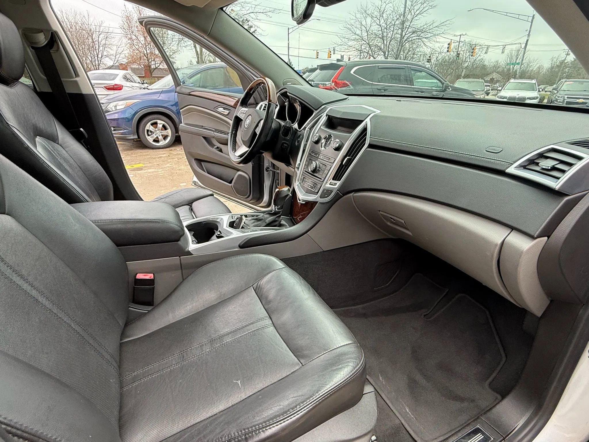 Used 2011 Cadillac SRX Performance image 11