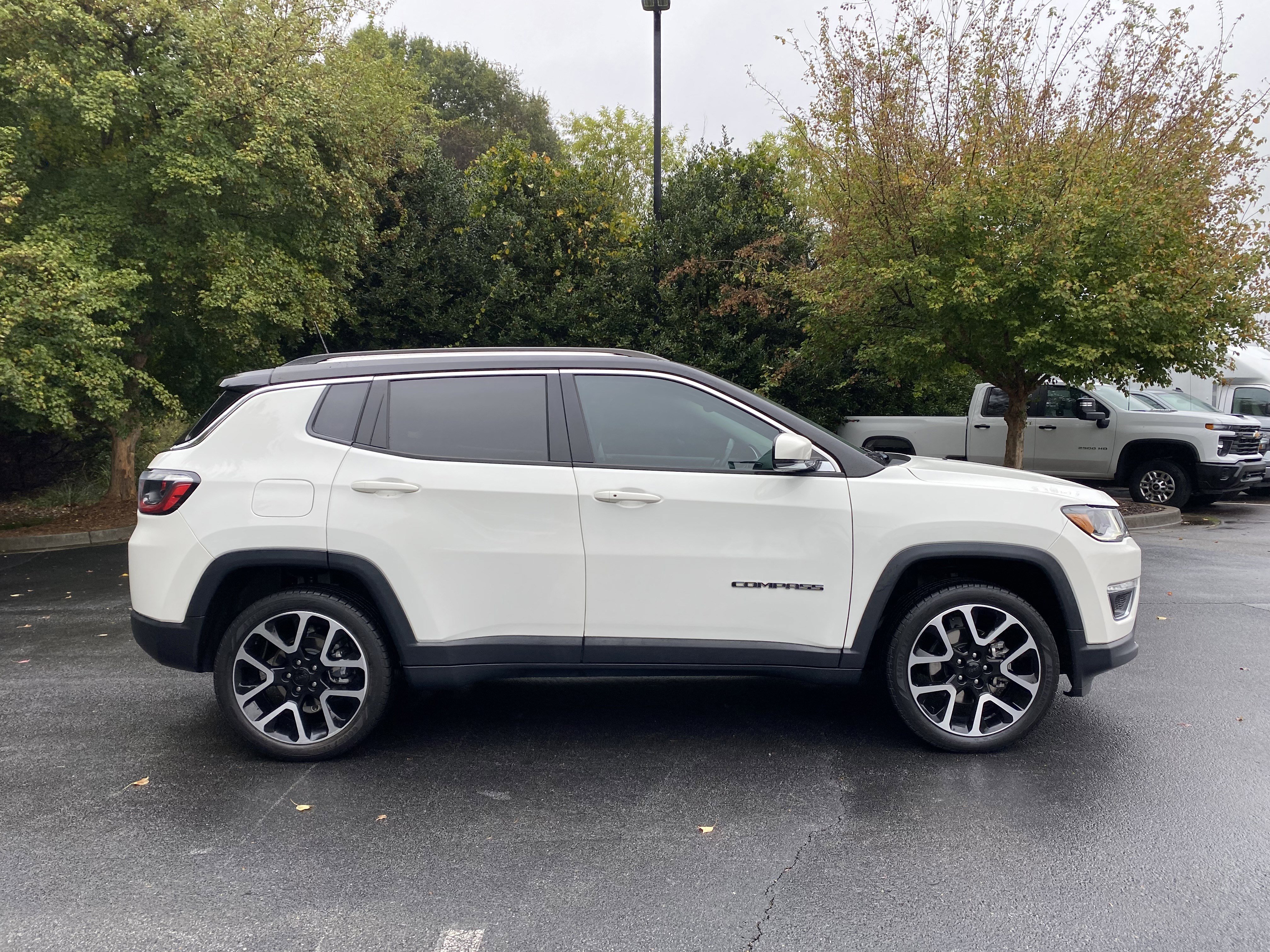 Used 2021 Jeep Compass Limited w/ Sun and Sound Group image 10