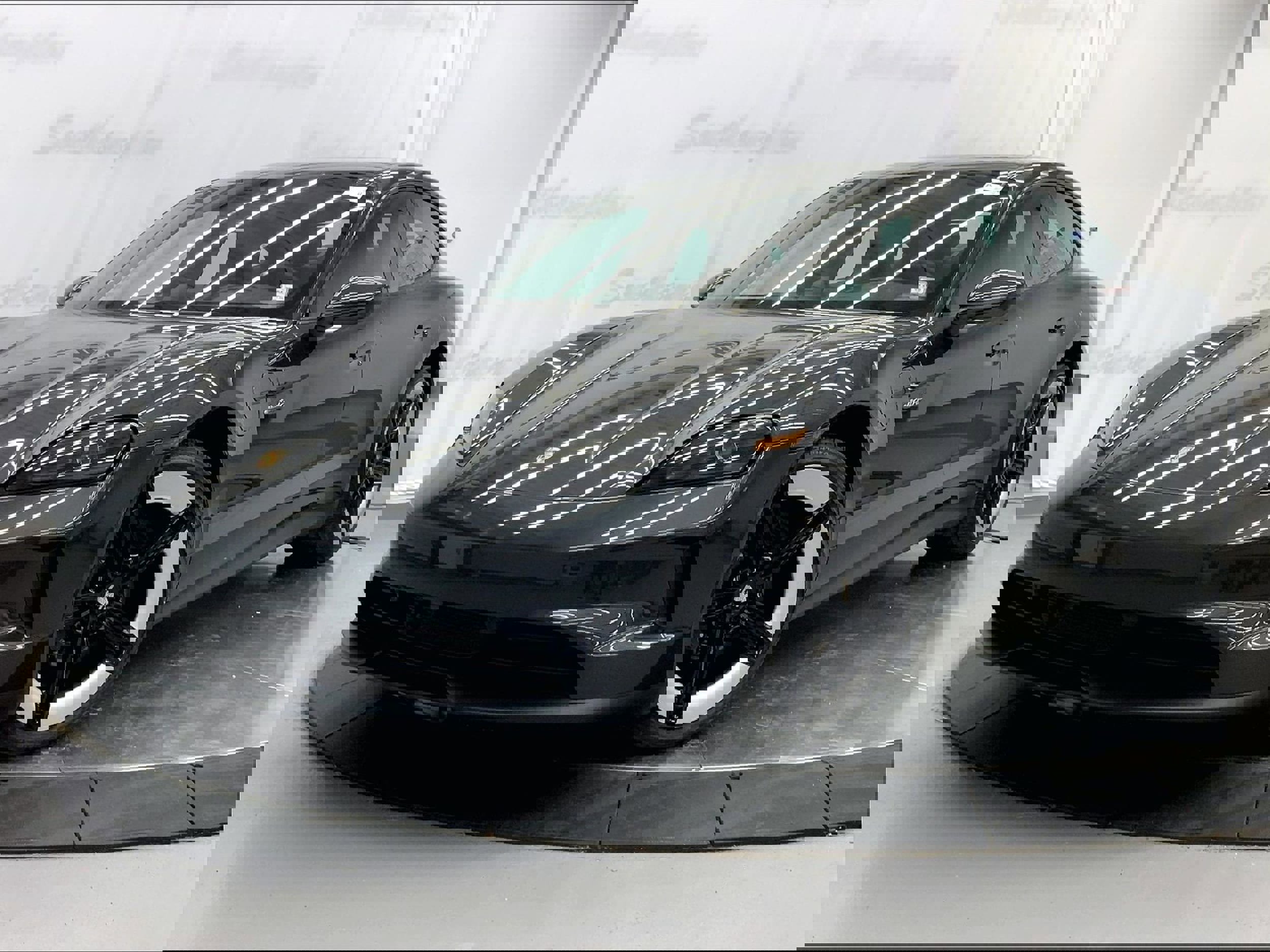 Used 2025 Porsche Taycan image 1