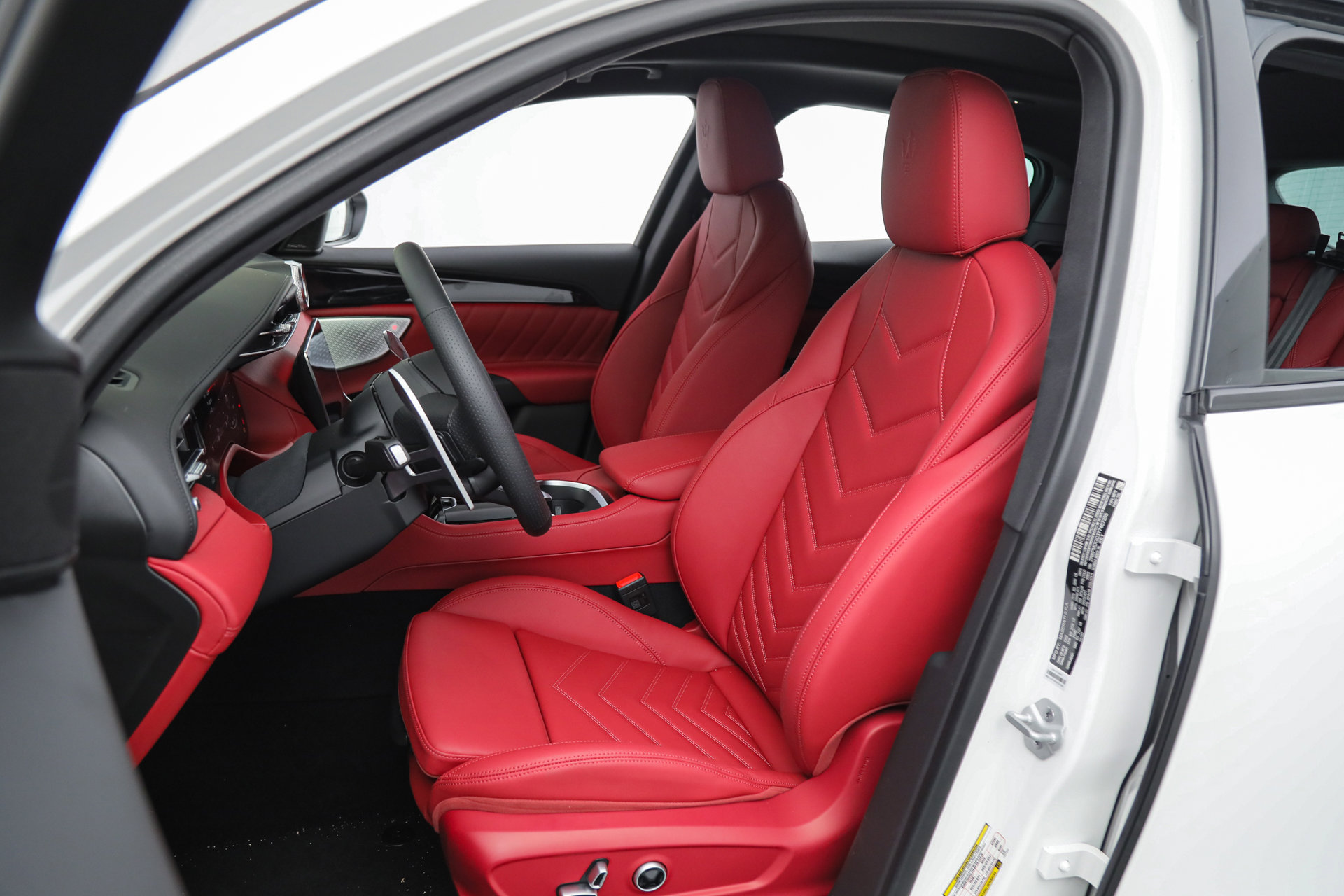 New 2026 Maserati Grecale Modena image 17