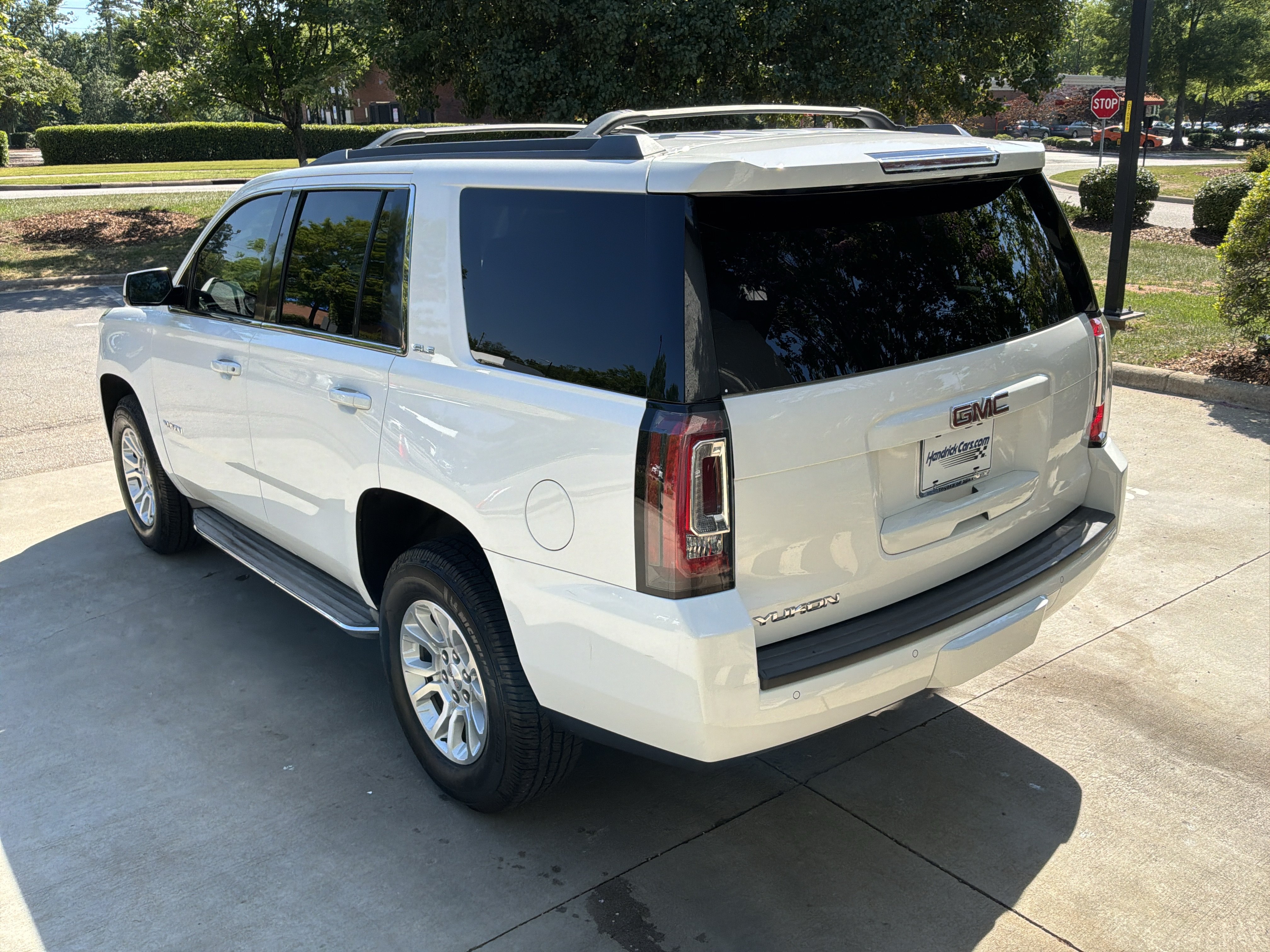 Used 2015 GMC Yukon SLE AWD/4WD image 13