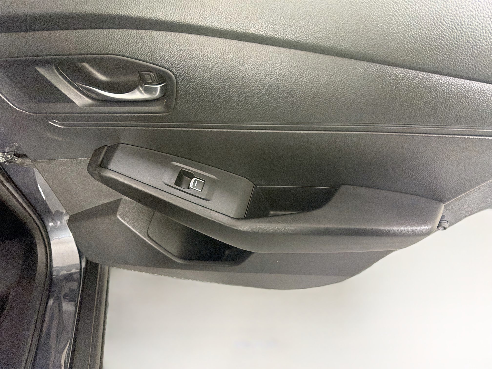 Used 2025 Honda Accord LX image 28