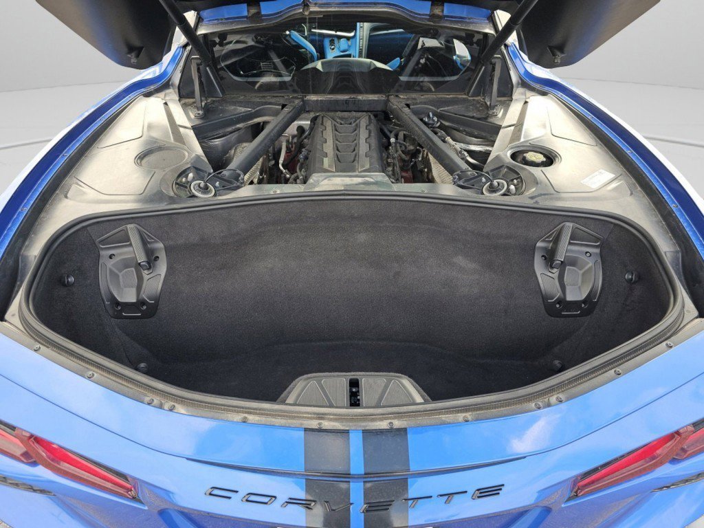 Used 2021 Chevrolet Corvette Stingray Premium Cpe w/ 3LT image 28