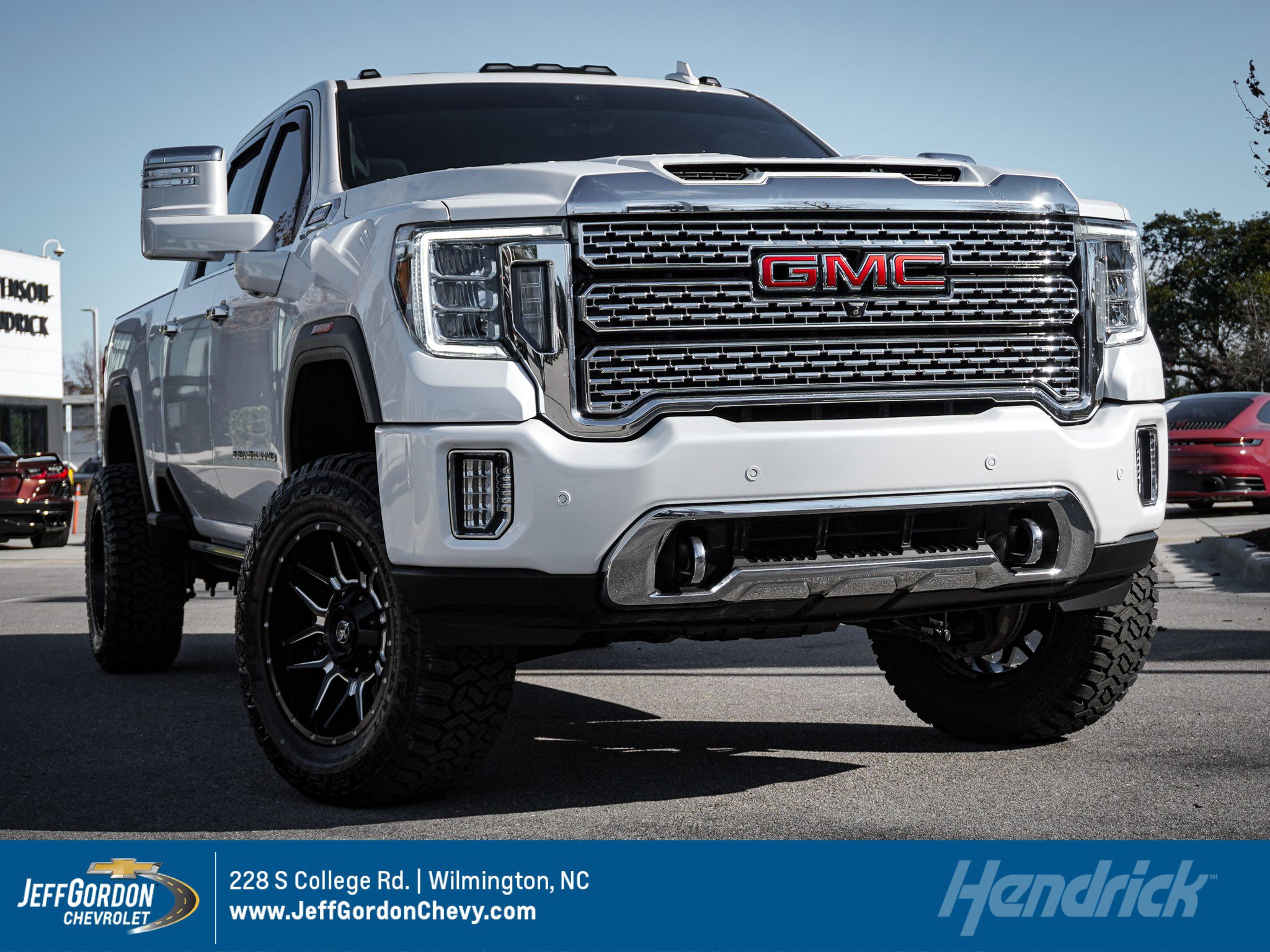 Used 2021 GMC Sierra 2500 Denali w/ Denali Ultimate Package image 1