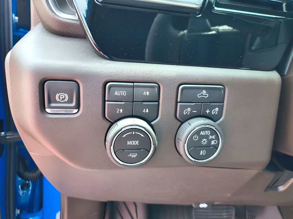 New 2025 Chevrolet Silverado 1500 LT Trail Boss w/ Convenience Package II image 18