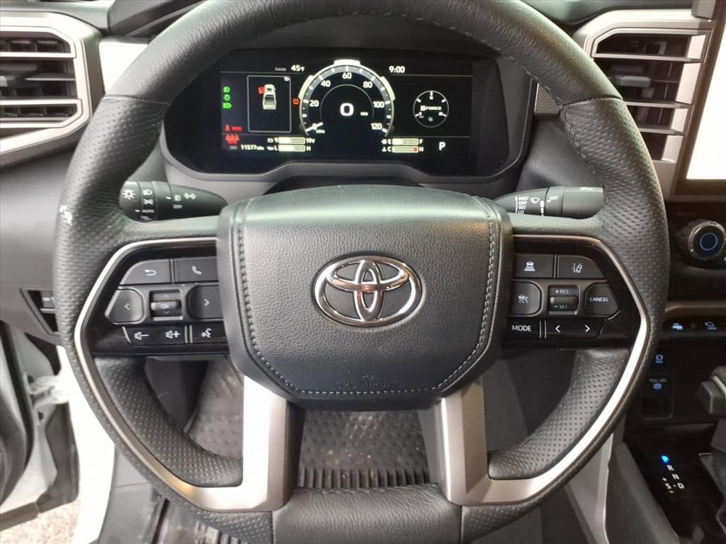 Used 2024 Toyota Tundra Limited image 28