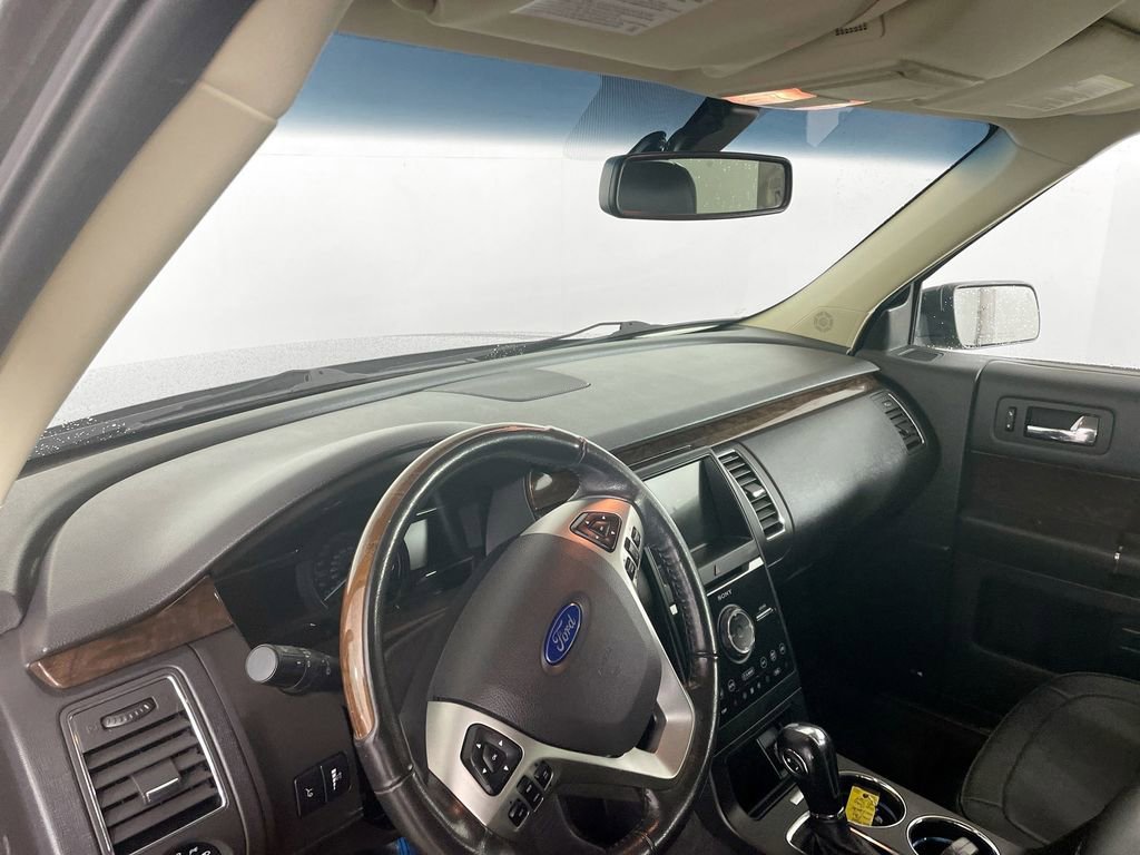 Used 2018 Ford Flex Limited image 10