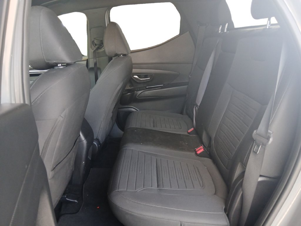 Used 2024 Hyundai Santa Cruz SE FWD image 13