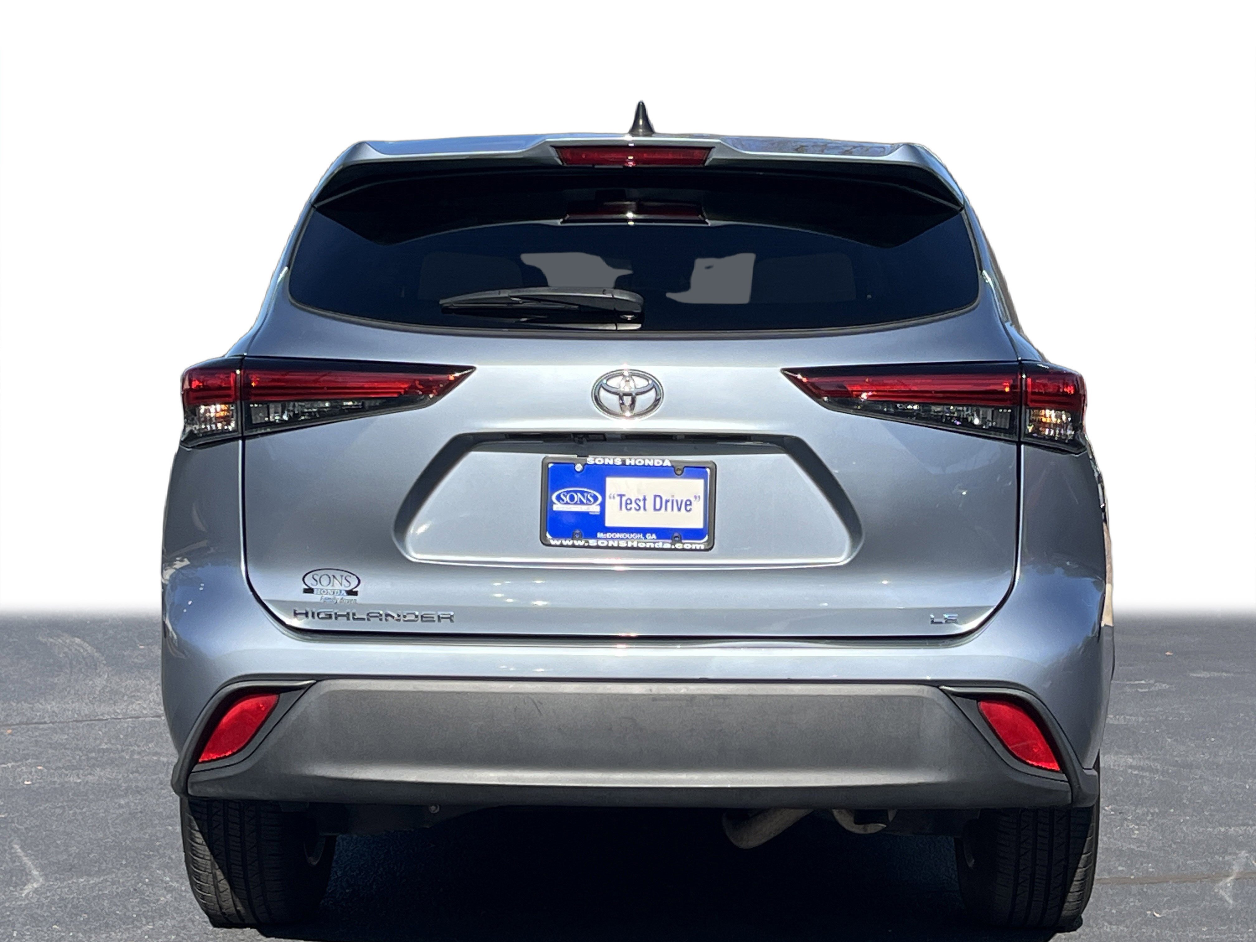 Used 2022 Toyota Highlander LE image 22