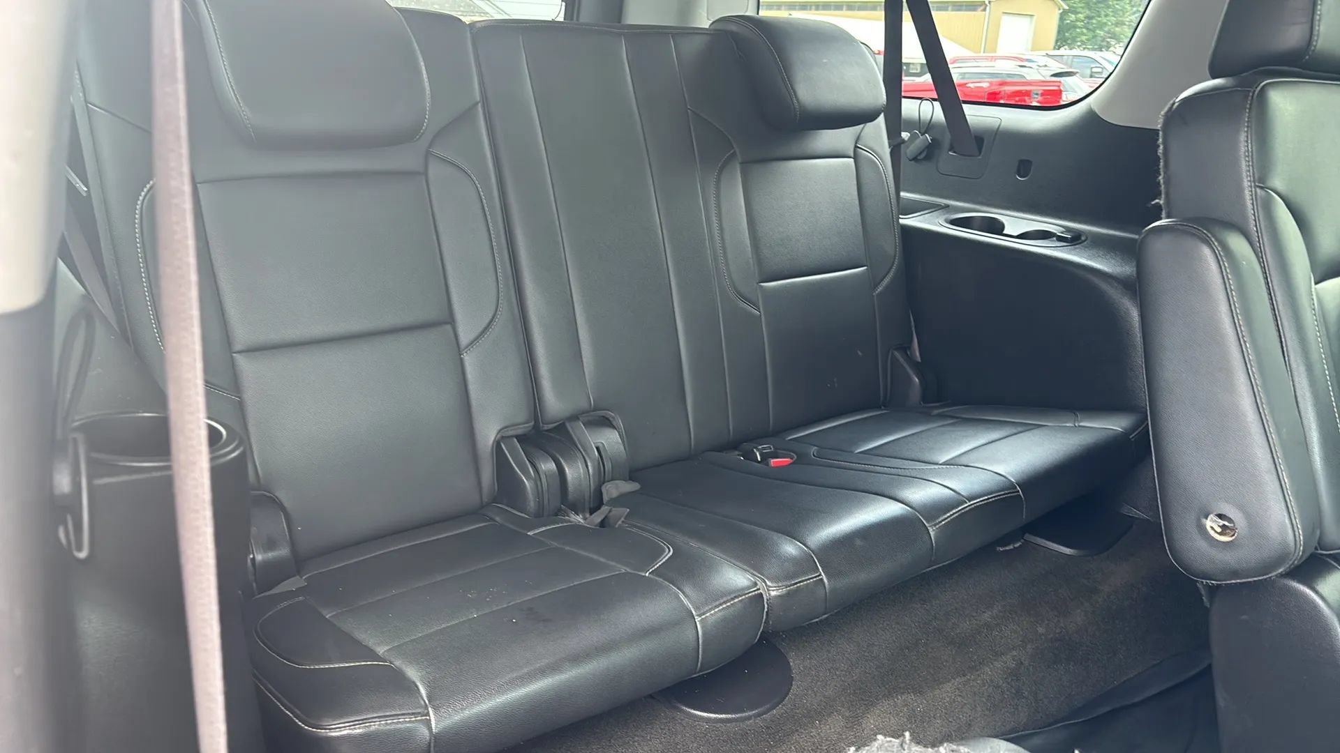Used 2015 Chevrolet Suburban LT AWD/4WD image 15