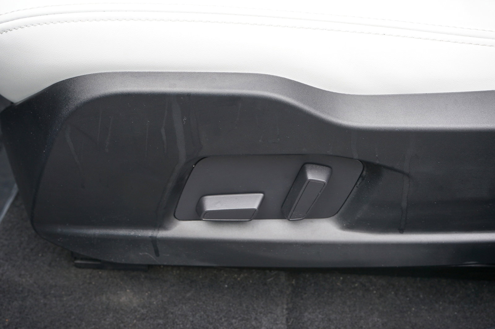 Used 2023 Fisker Ocean One image 30