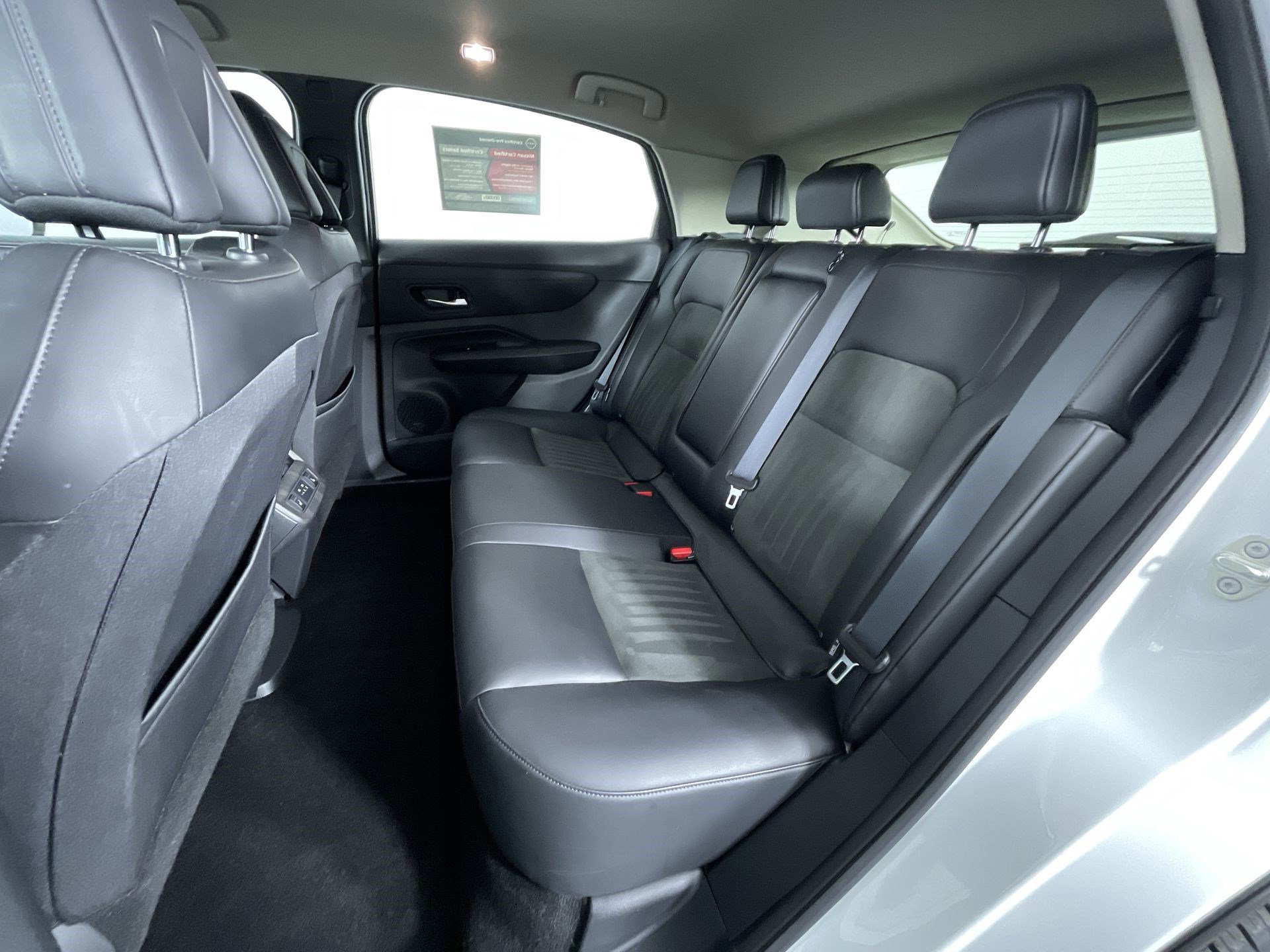 Certified 2023 Nissan Ariya AWD image 23