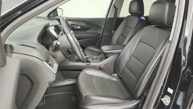 Used 2024 GMC Terrain SLT image 10