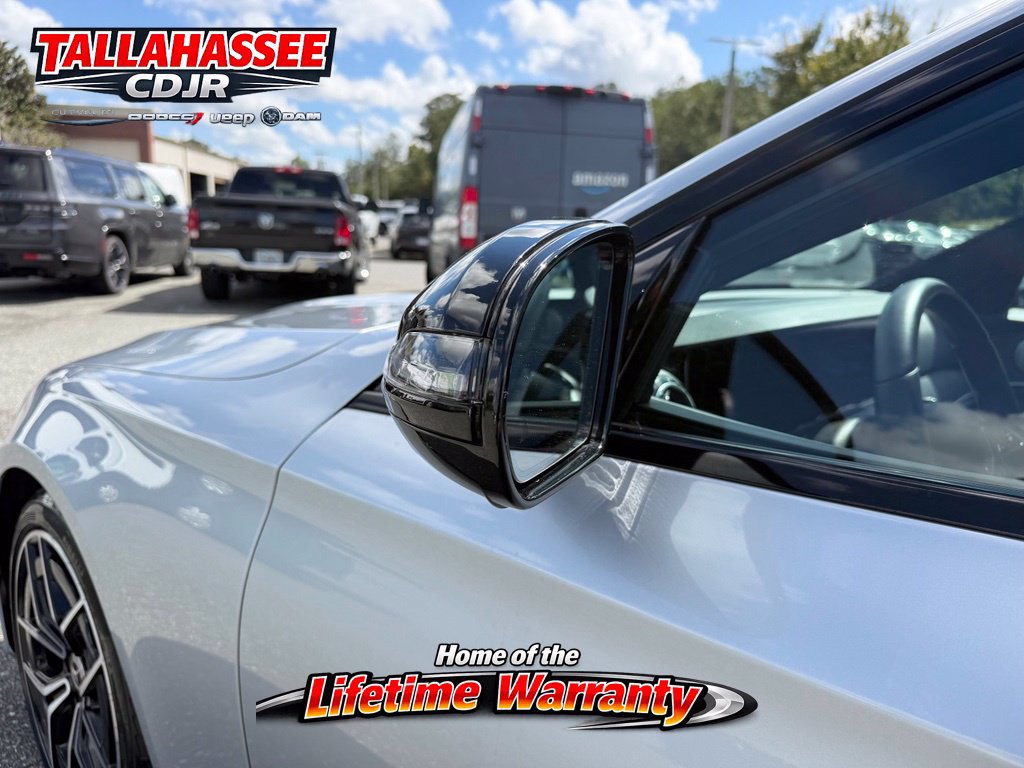 Used 2023 Mercedes-Benz E 350 Sedan image 15