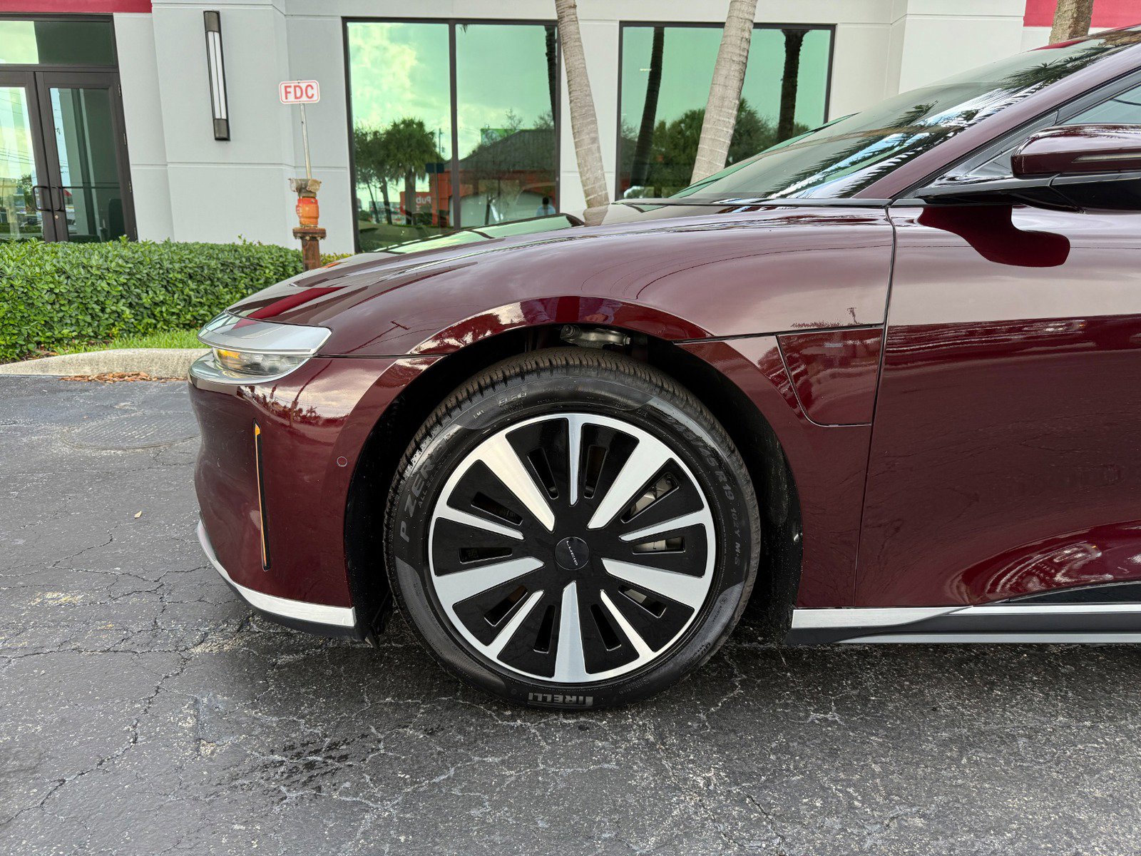 Used 2023 Lucid Air Pure image 15