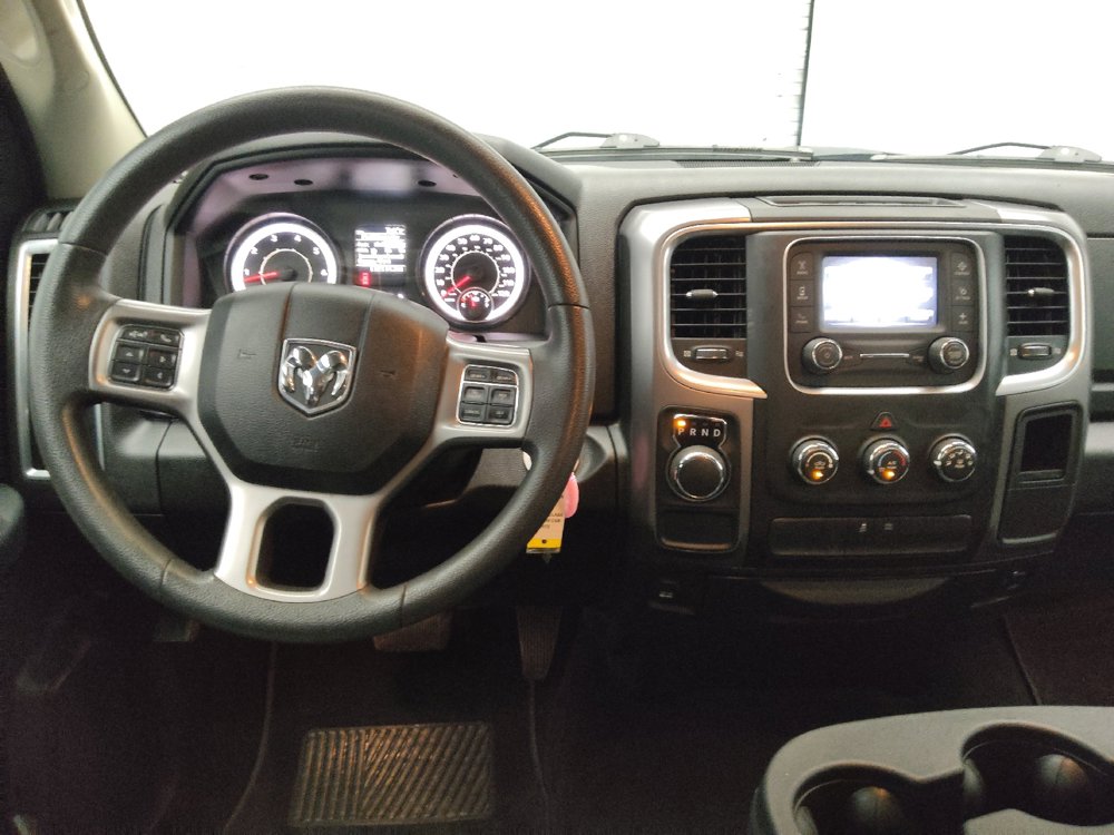 Used 2021 RAM 1500 Classic SLT RWD image 22