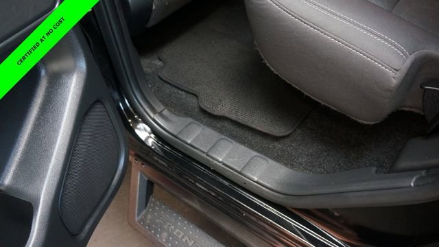 Certified 2022 Nissan Frontier SV AWD/4WD image 38