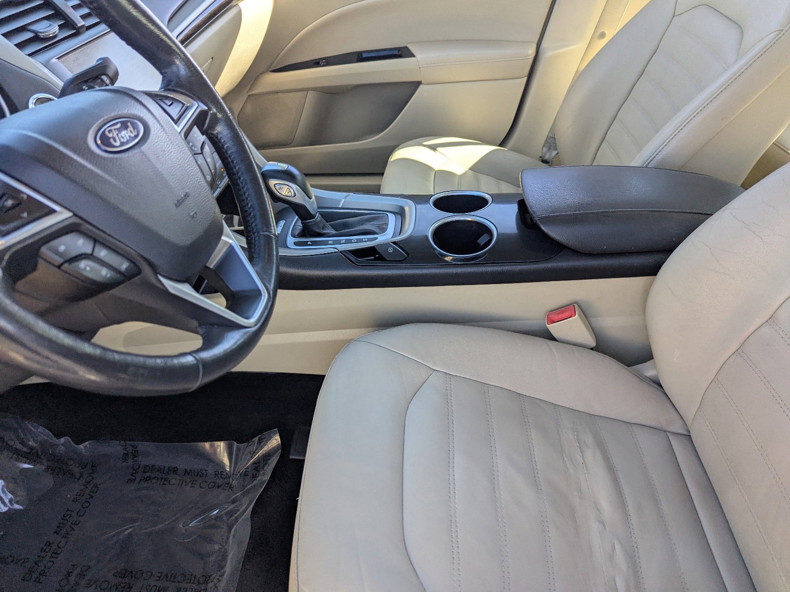 Used 2014 Ford Fusion SE w/ Equipment Group 202A image 16