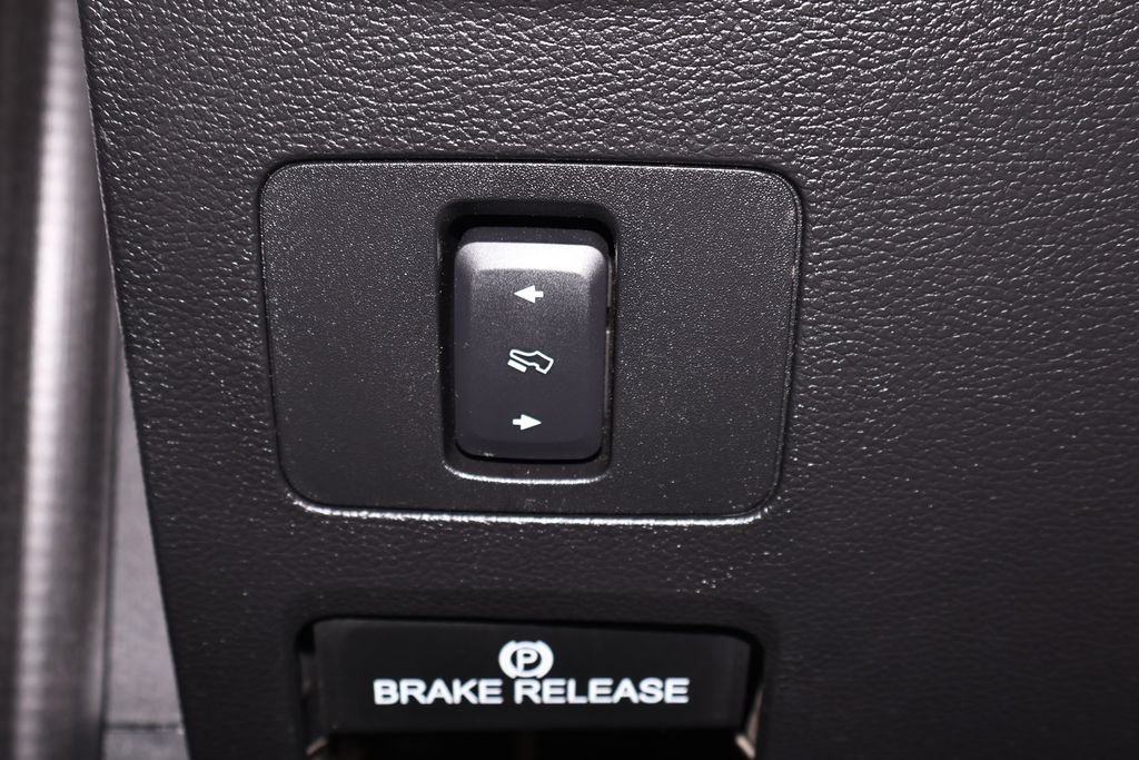 Used 2021 Ford F350 Lariat AWD/4WD image 25