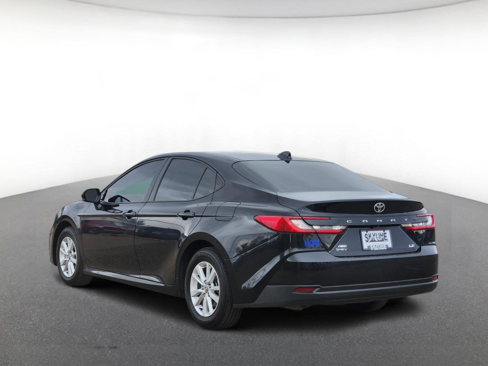 Used 2025 Toyota Camry LE w/ Convenience Package AWD/4WD image 4