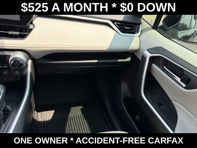 Used 2023 Toyota RAV4 XLE Premium AWD/4WD image 32