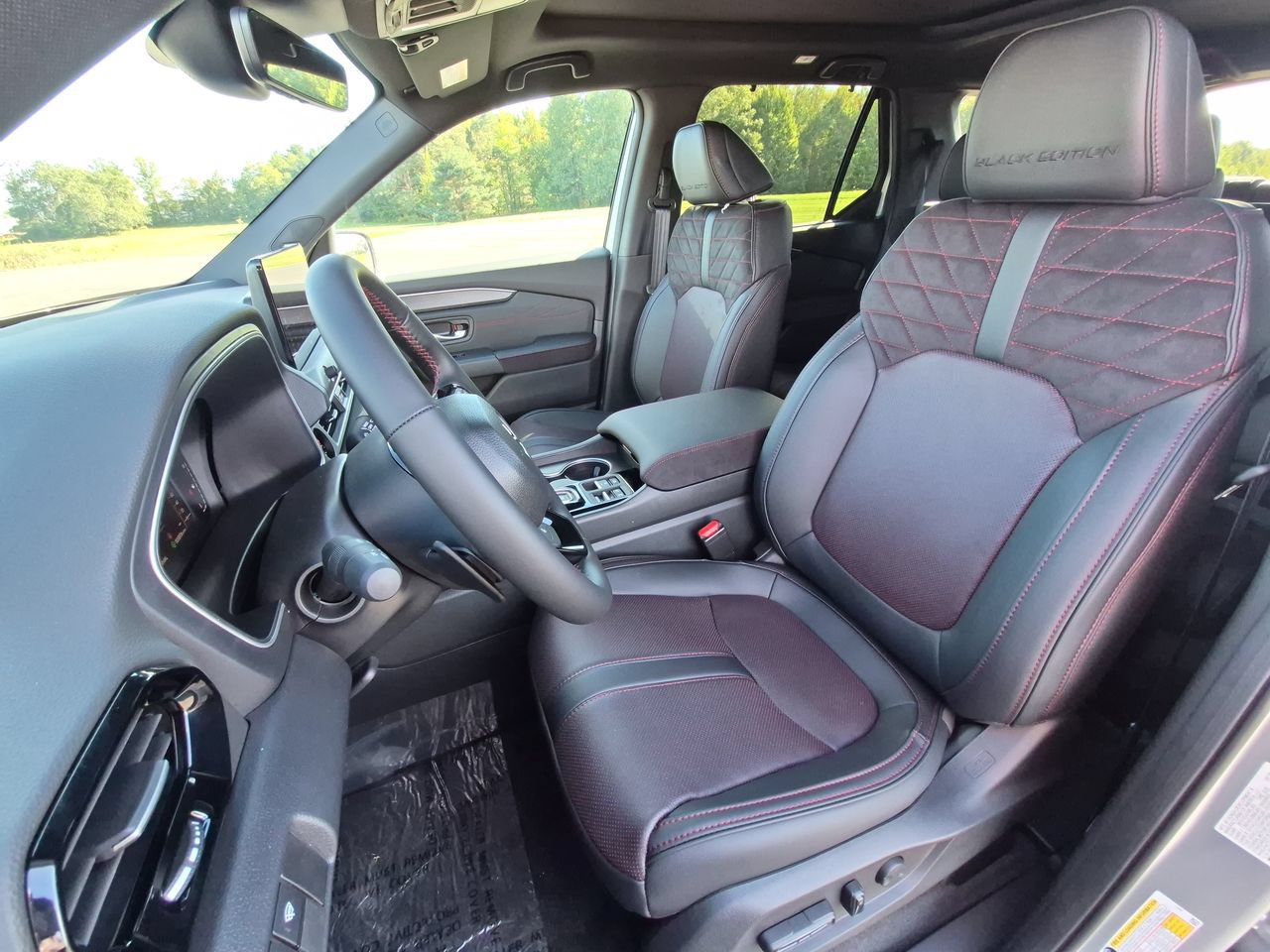 New 2026 Honda Pilot Black Edition image 11