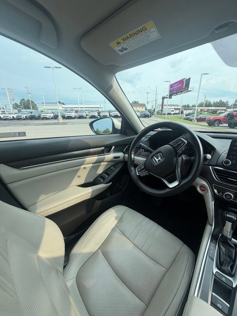 Used 2018 Honda Accord EX-L image 12