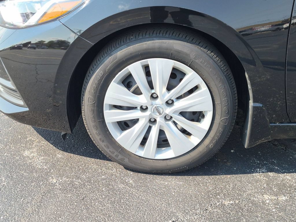 Used 2023 Nissan Sentra S FWD image 9