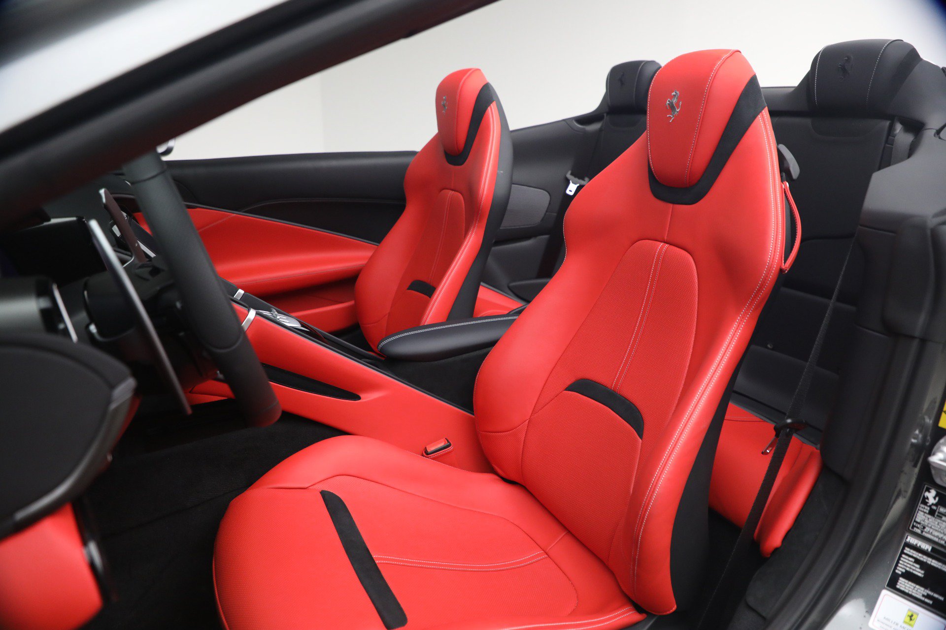 Certified 2026 Ferrari Roma Spider RWD image 15